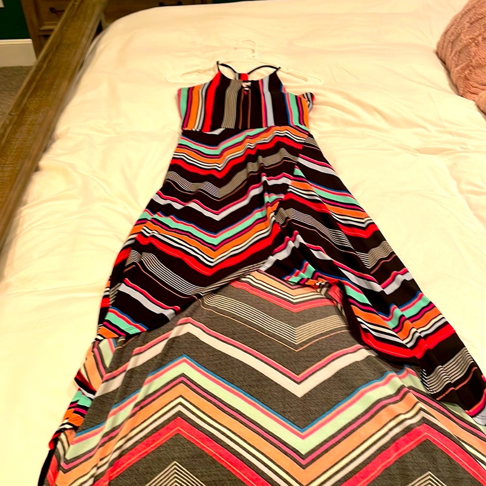 Womens size small high-low geometric print dress.